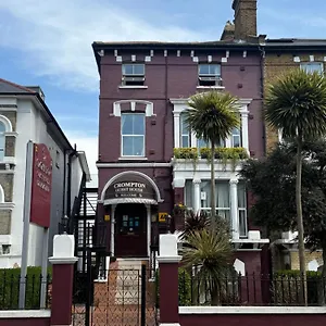 Crompton Hounslow